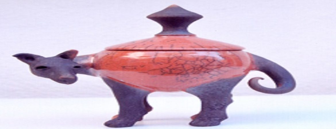 Keramikglas in Hundeform